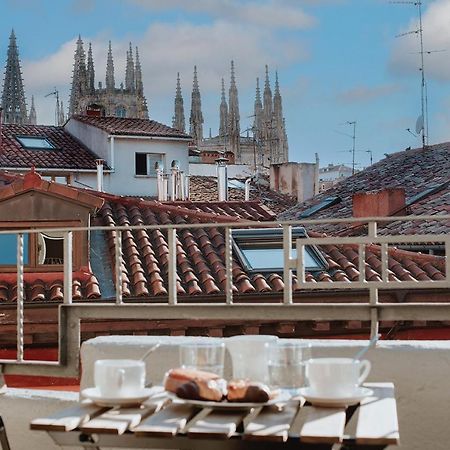 Apartamentos BURGOSUITES Bagian luar foto