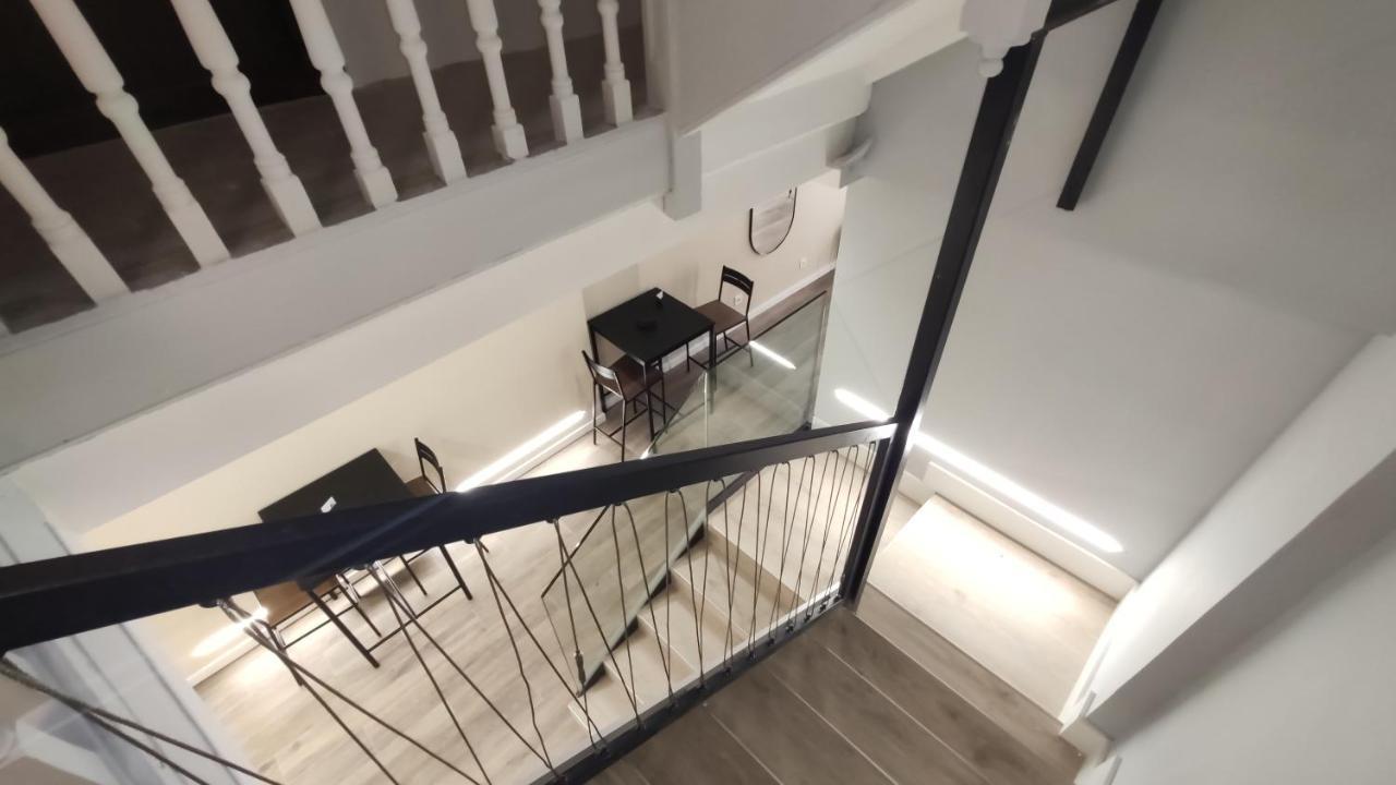 Apartamentos BURGOSUITES Bagian luar foto