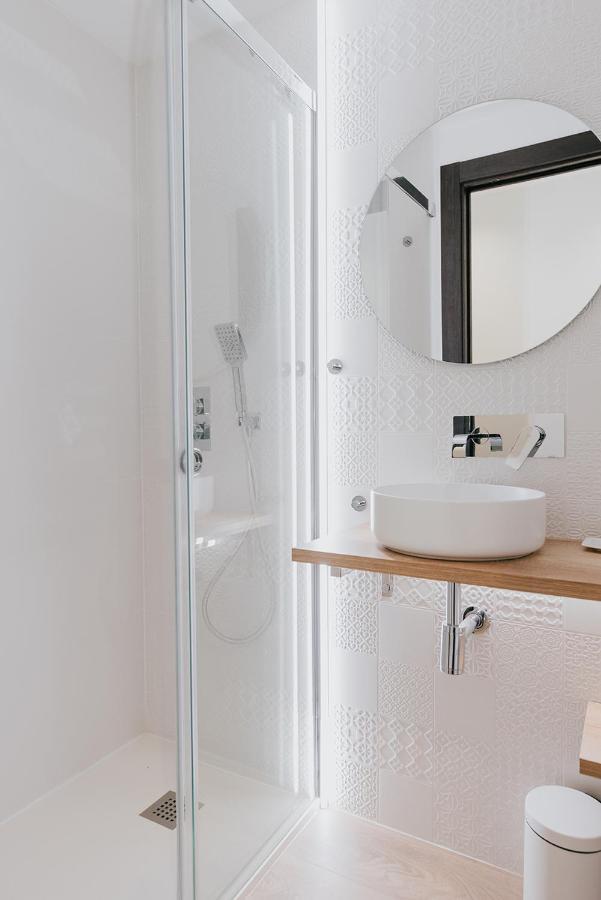 Apartamentos BURGOSUITES Bagian luar foto