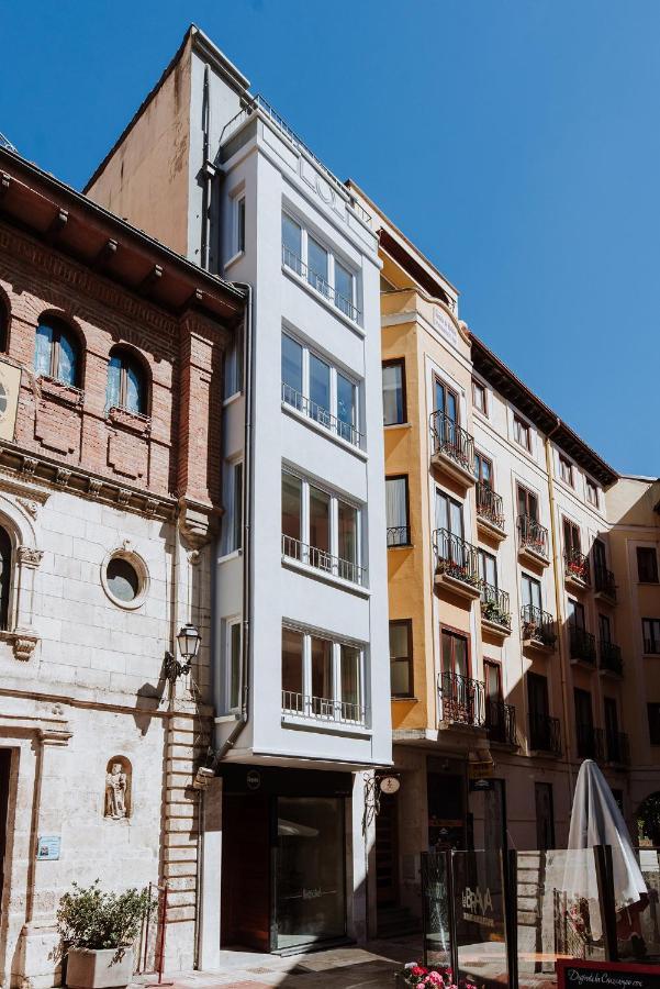 Apartamentos BURGOSUITES Bagian luar foto
