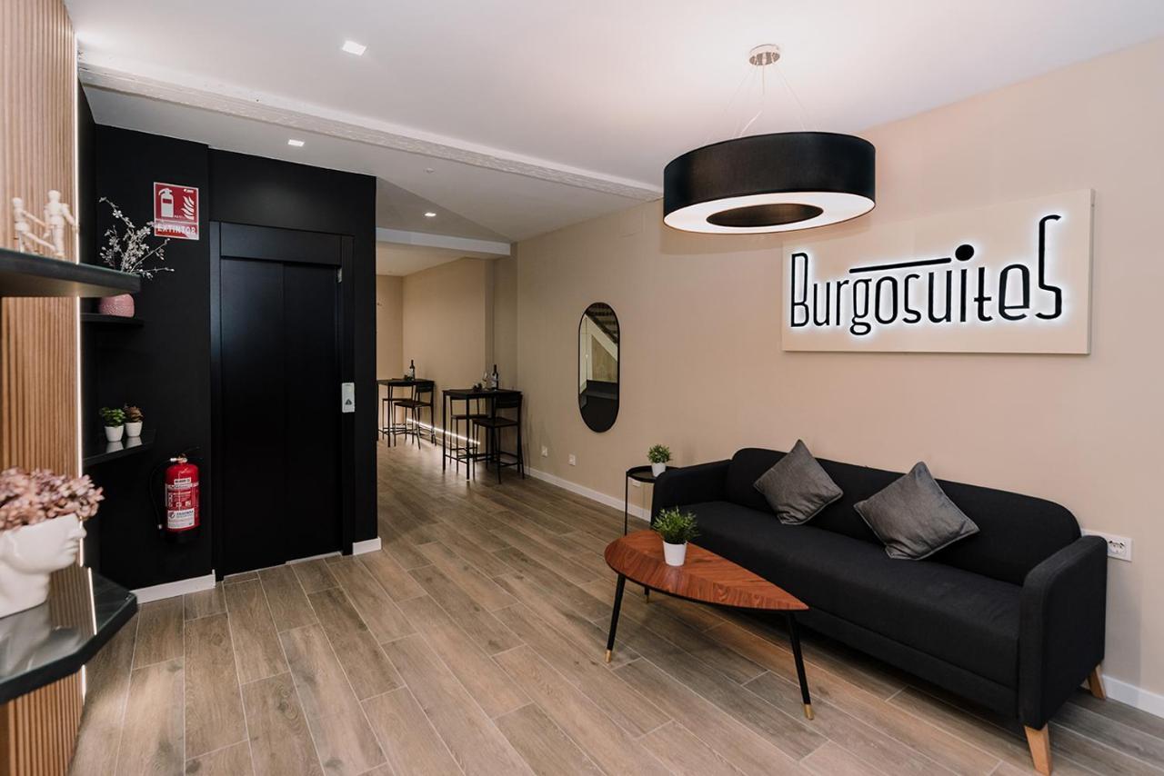 Apartamentos BURGOSUITES Bagian luar foto